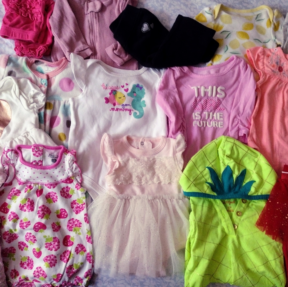 BabyGirl 0-3 month Clothing (15 items)